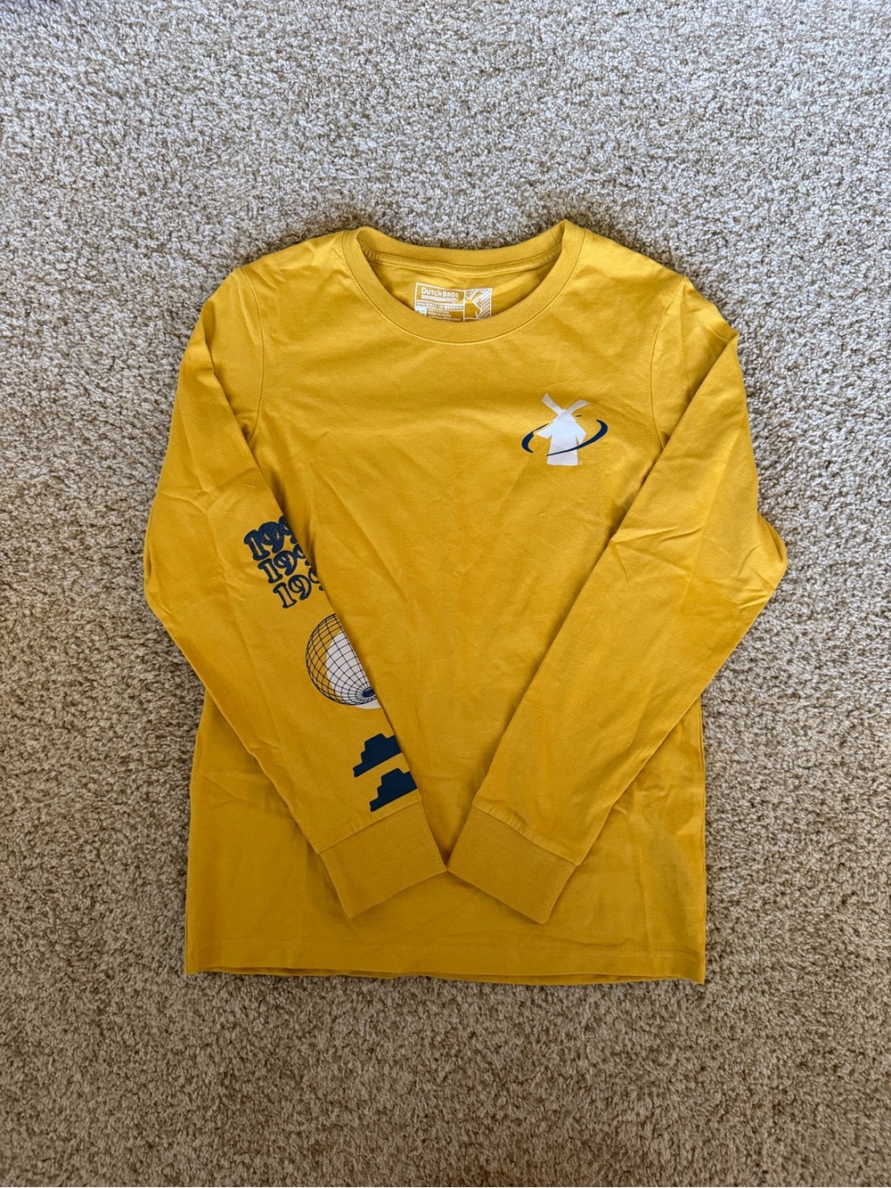 Woman’s Dutch Bros Long Sleeve